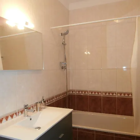 Apartamento Porto De Mos Apartment